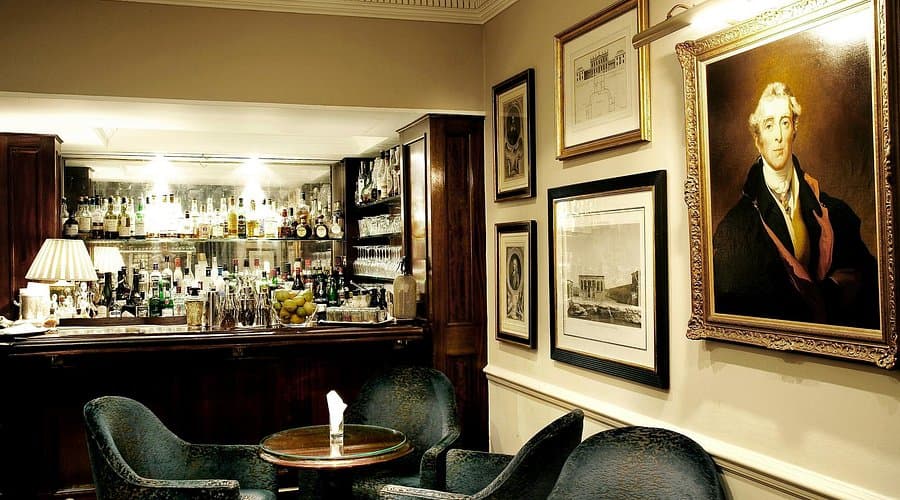 Elegant bar near Scotch of St James ideal for pre-drinks in St James