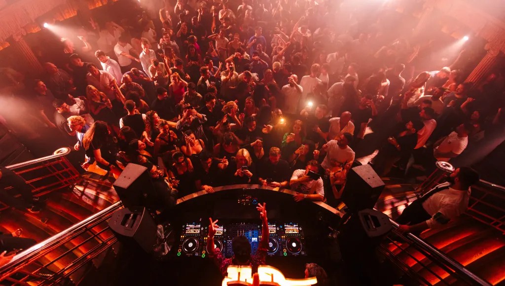 Lio Club Mayfair DJ booth.